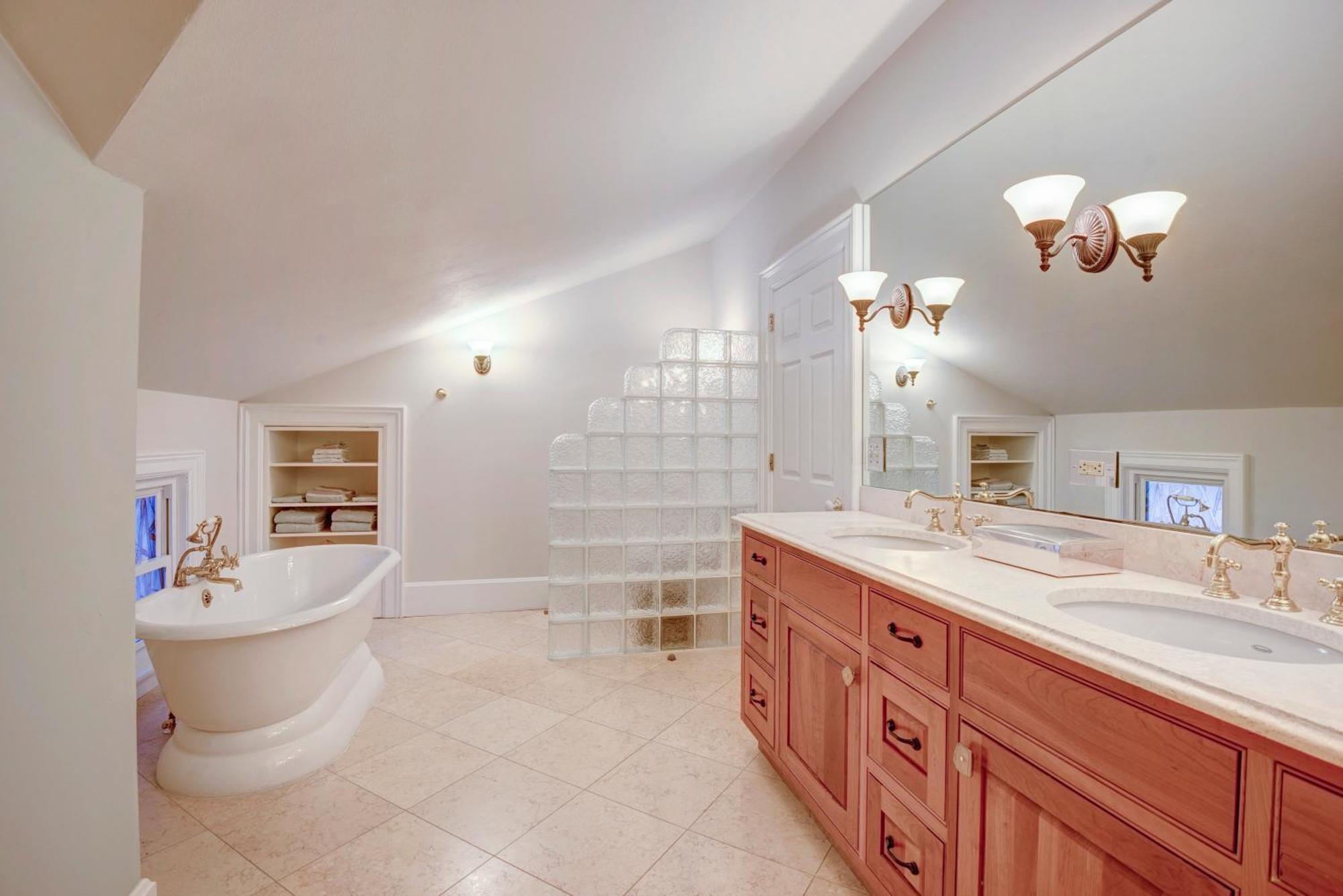 34 State "Historic Luxury Suites" Skaneateles Buitenkant foto